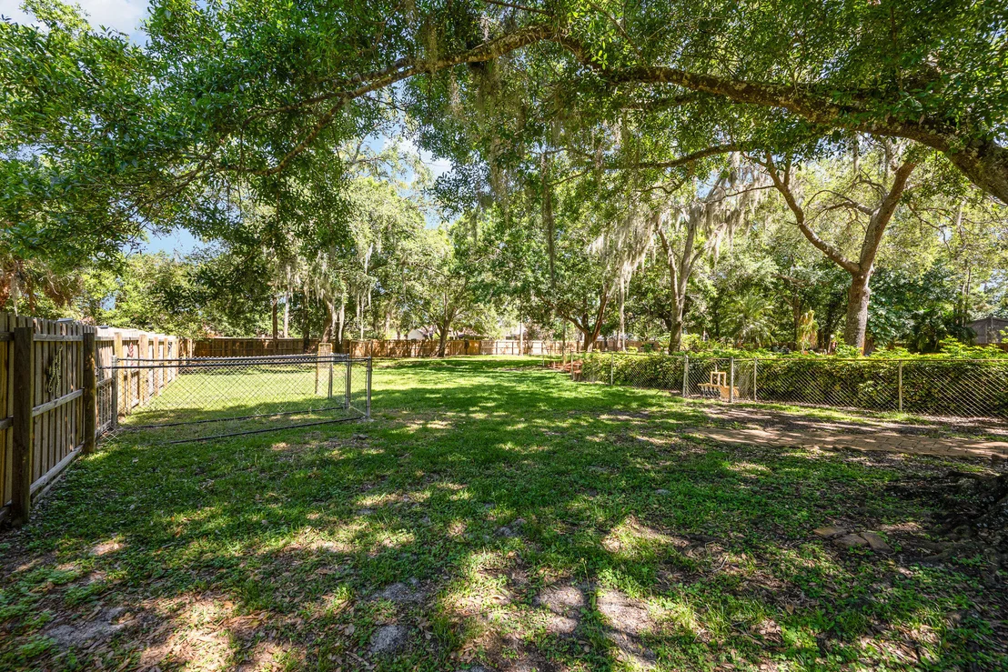 Photo of 1725 Hidden Lake Drive