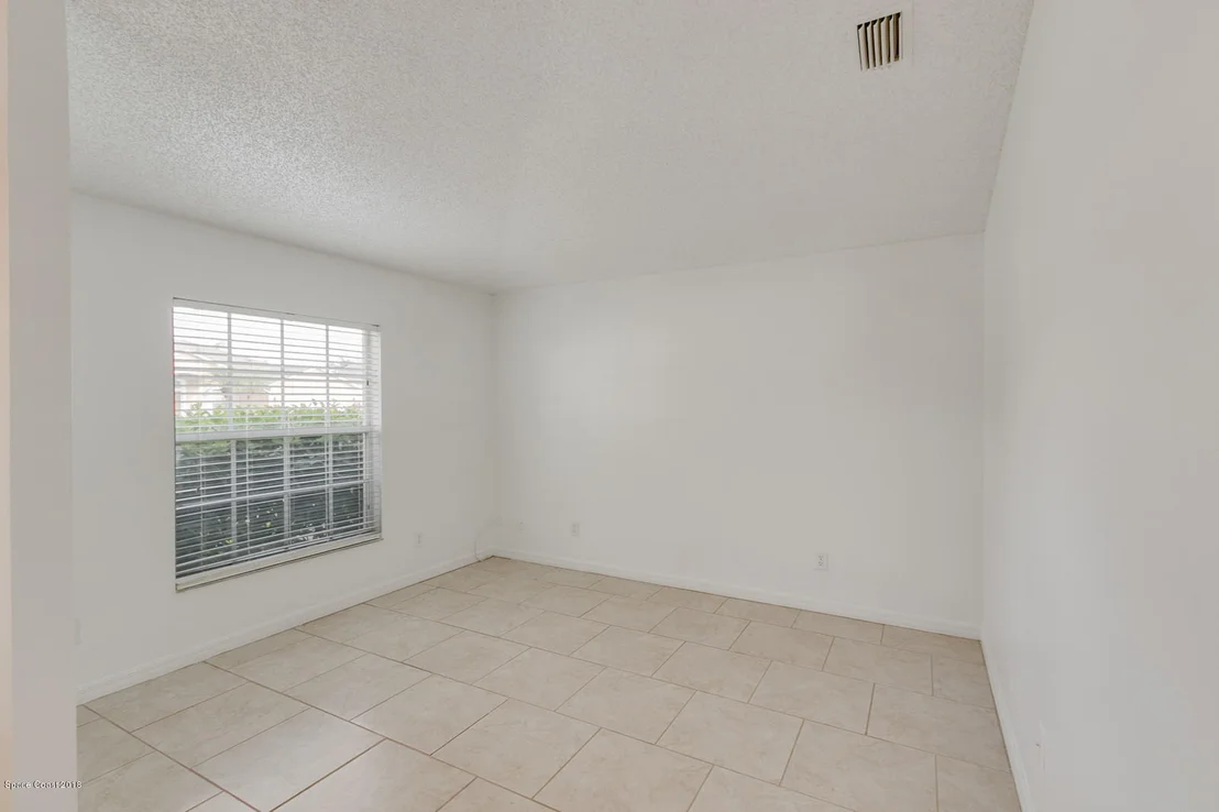 Photo of 933 Del Mar Circle
