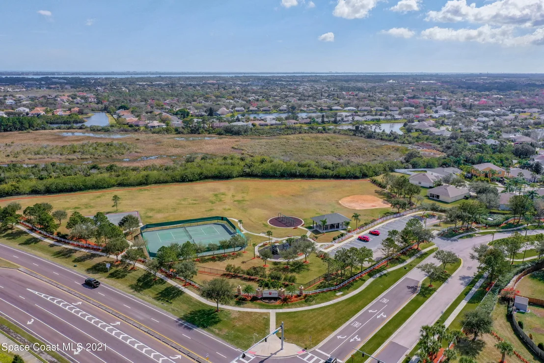 Photo of 4087 Four Lakes Drive