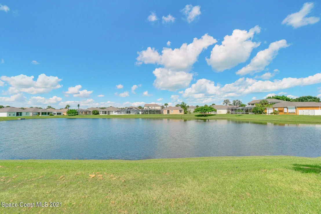 Photo of 332 Seafarer Circle