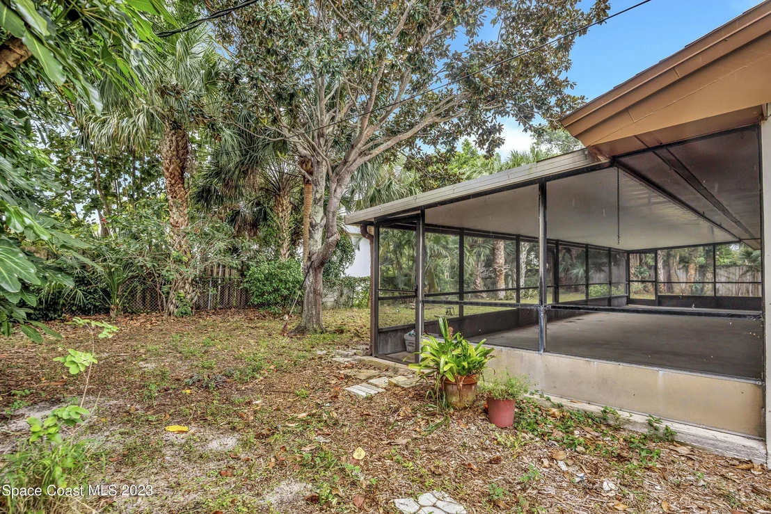 Photo of 521 Andrews Drive