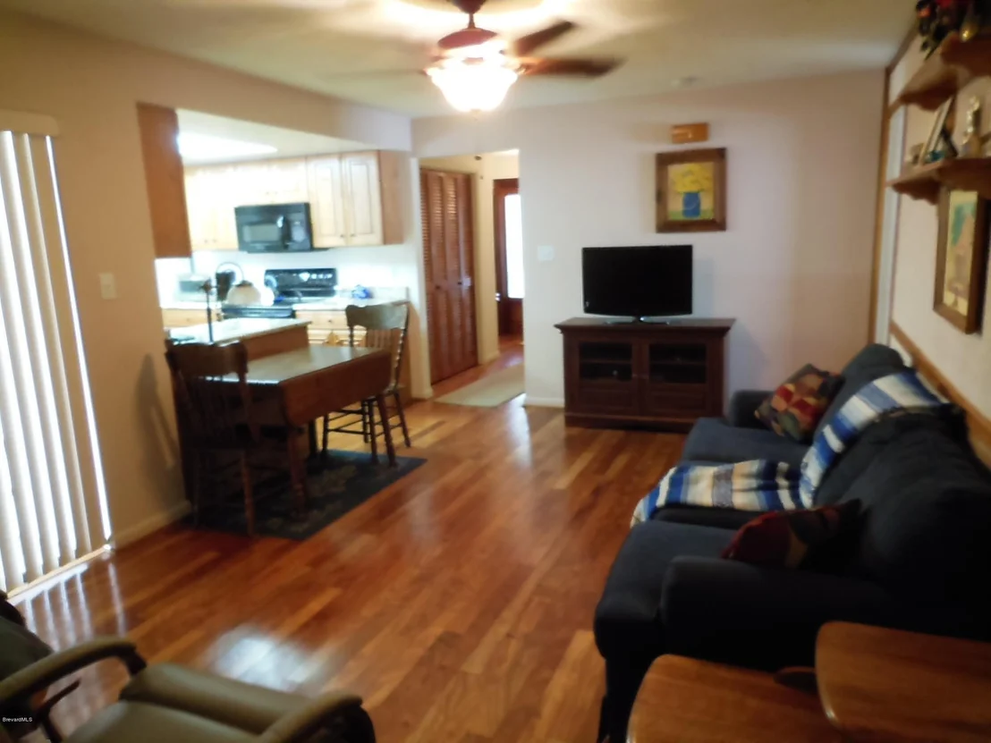 Photo of 303 Glen Ridge Road