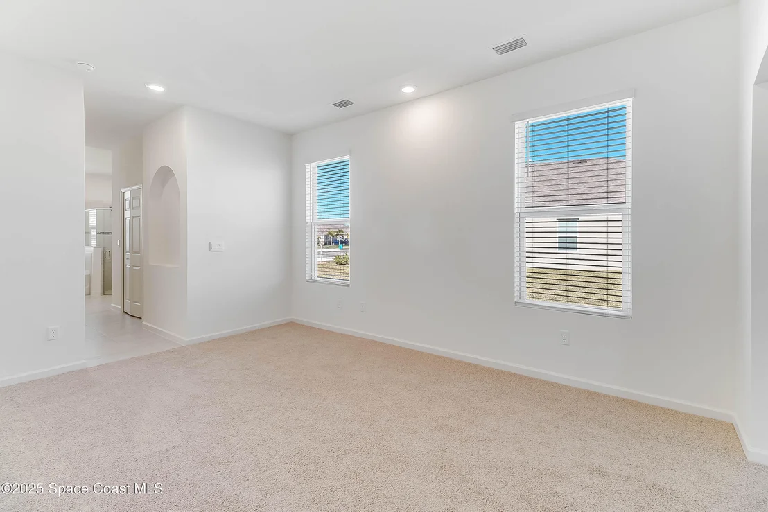 Photo of 7075 Serpentine Court