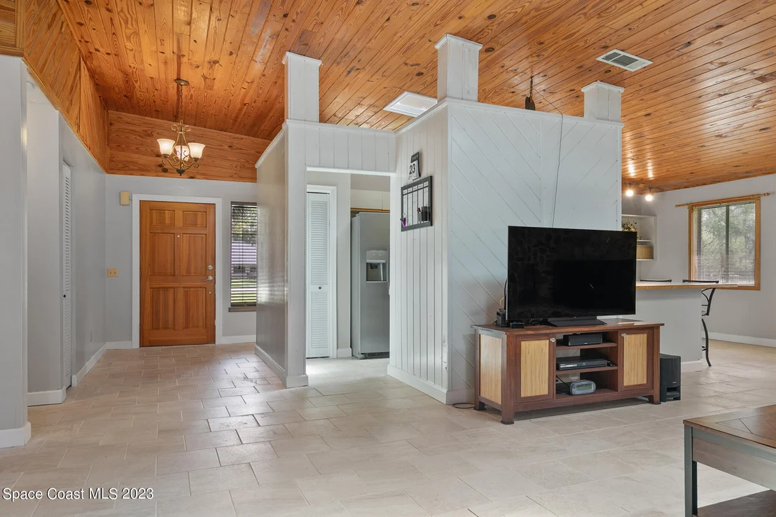 Photo of 4493 Country Road