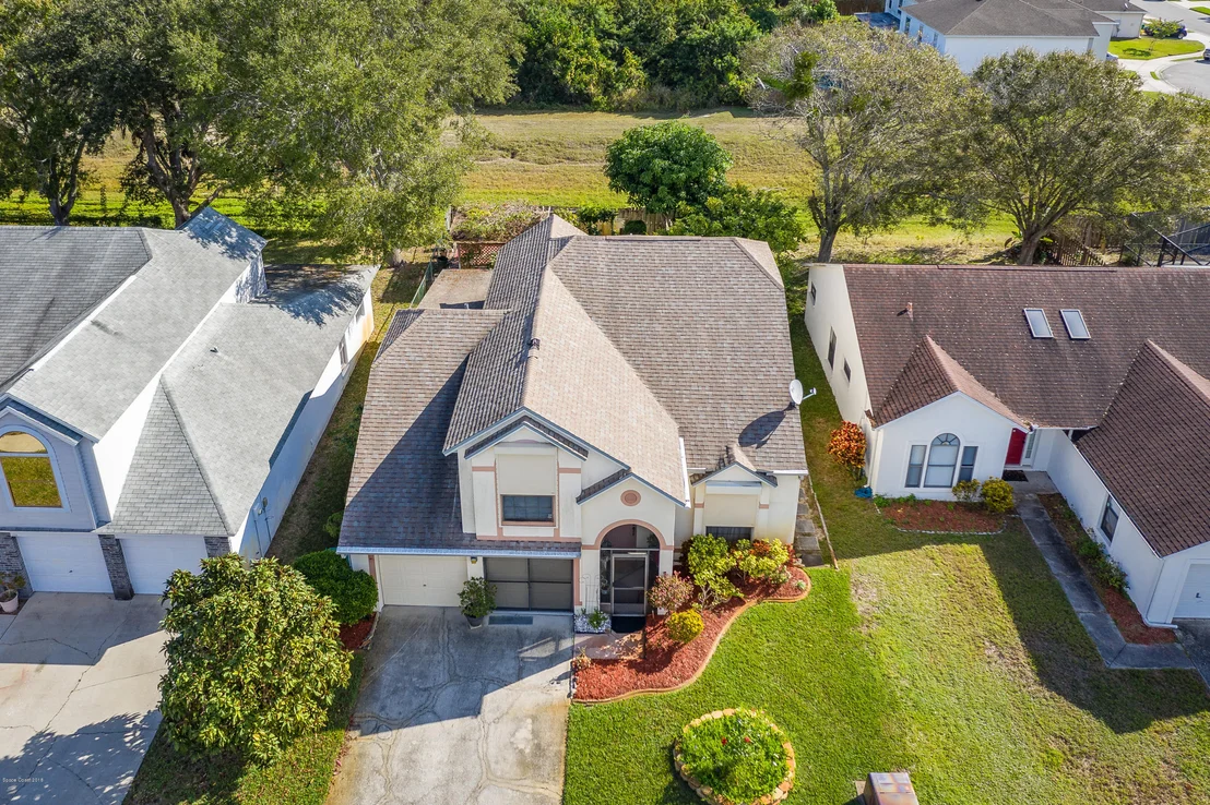 Photo of 1748 Clover Circle
