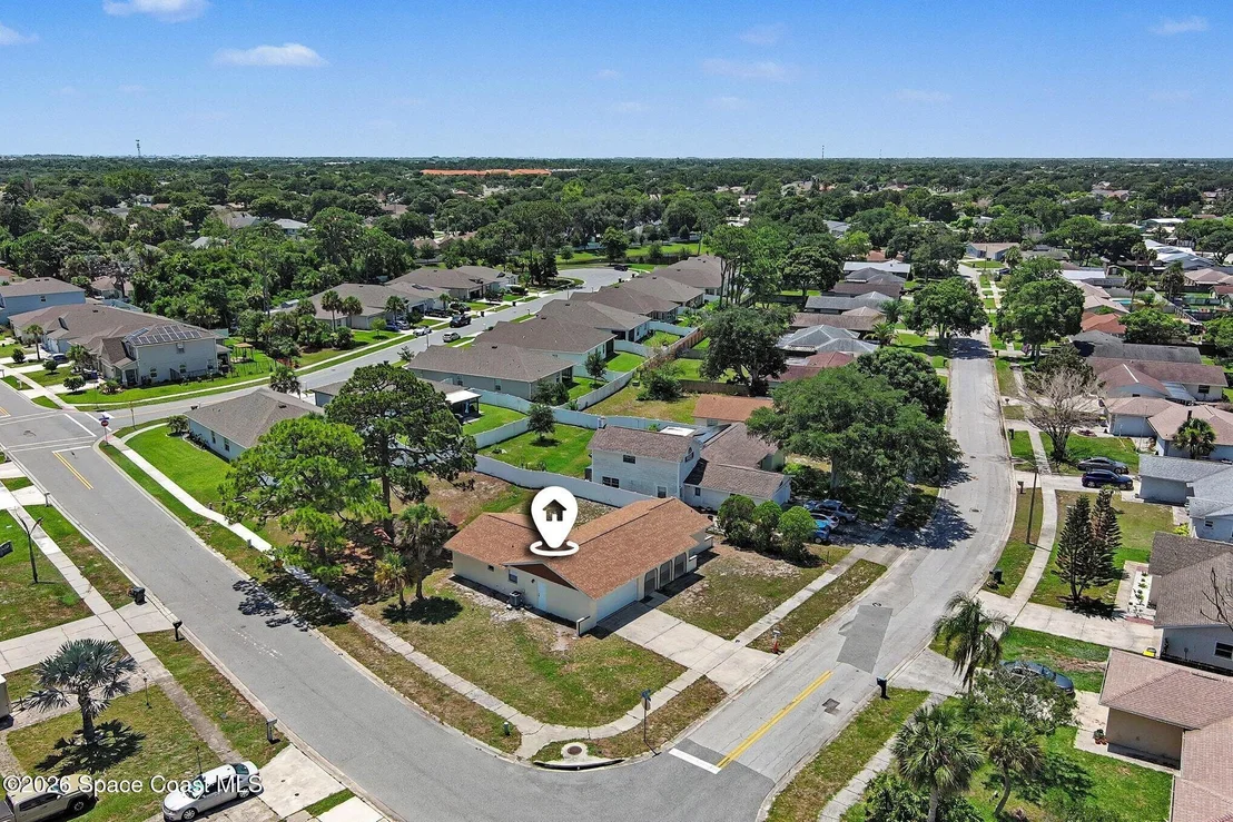 Photo of 952 Bayberry Lane