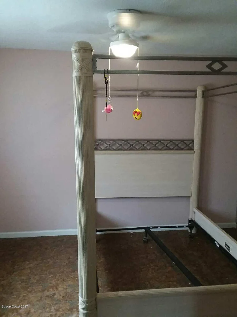 Photo of 3477 Jupiter Boulevard SE