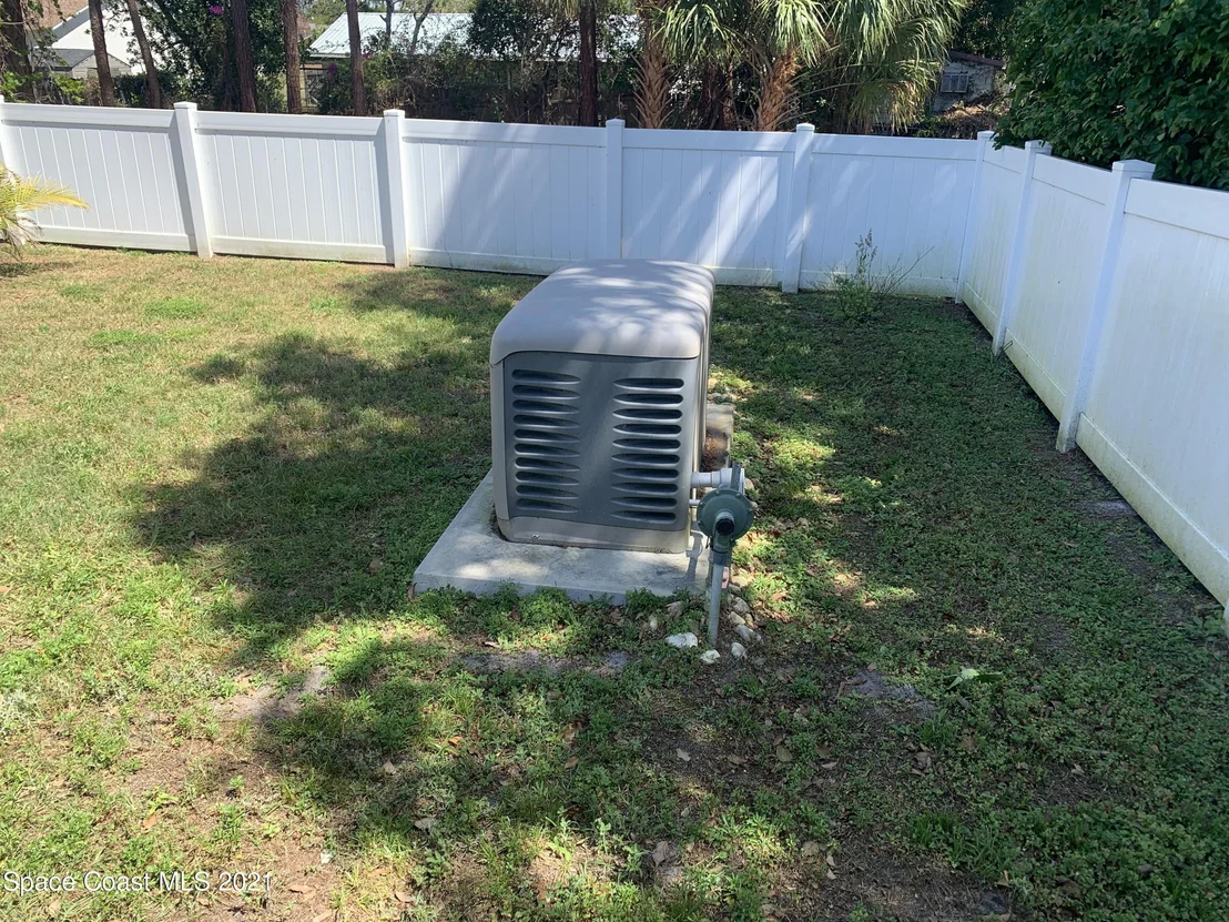 Photo of 6565 Dock Avenue