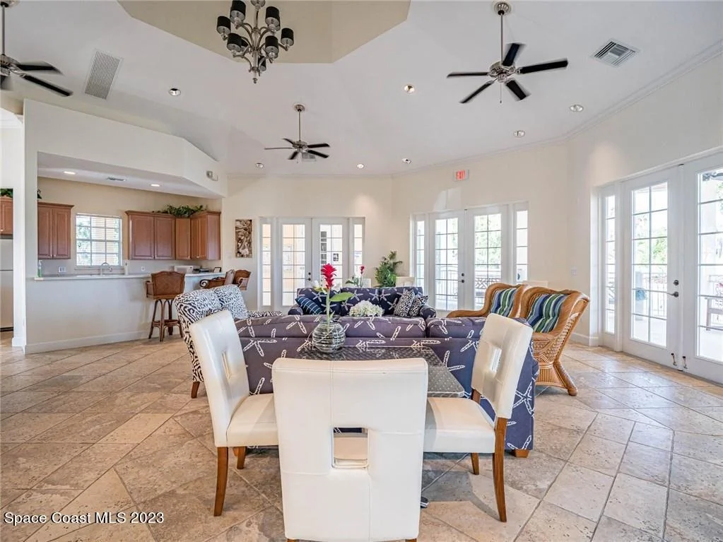 Photo of 1346 Riverside Lane