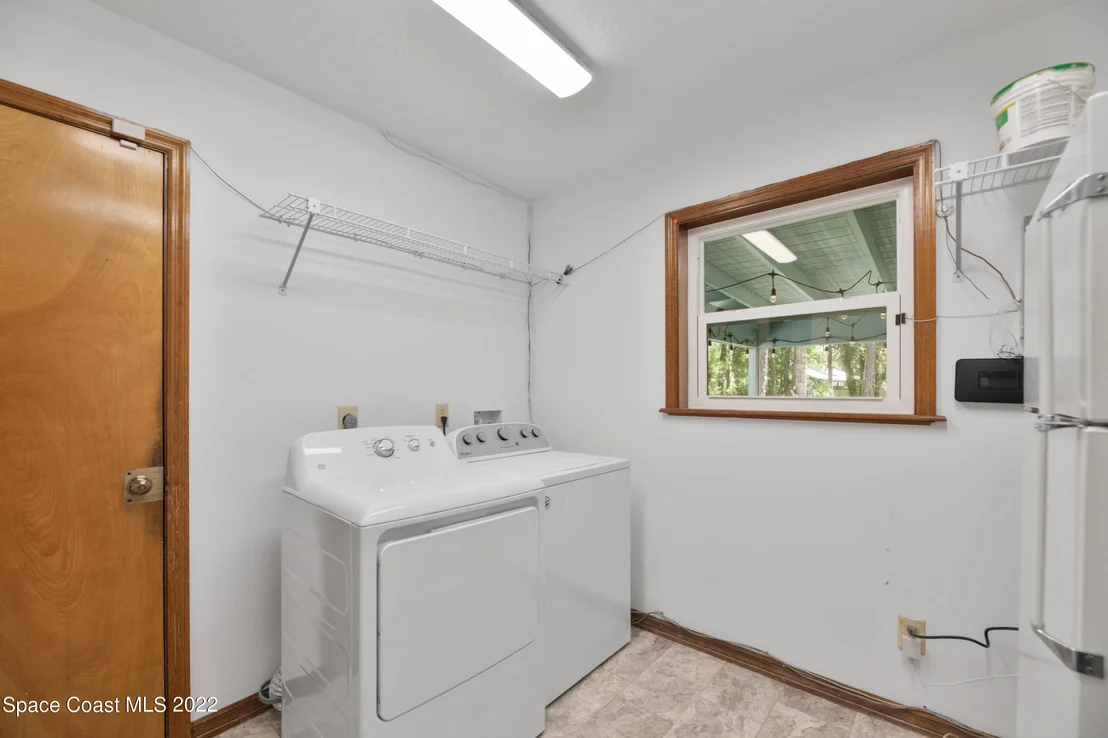 Photo of 3925 Milwaukee Avenue