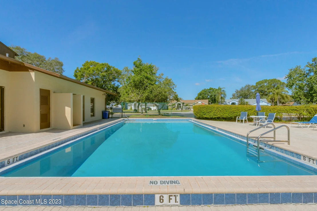 Photo of Unit 310 at 7820 Shadowood Drive