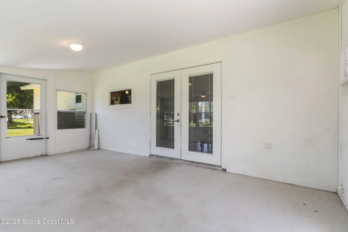 Photo of 874 Blossom Drive