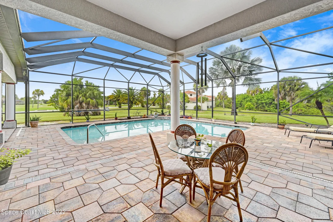 Photo of 903 Bluegrass Lane