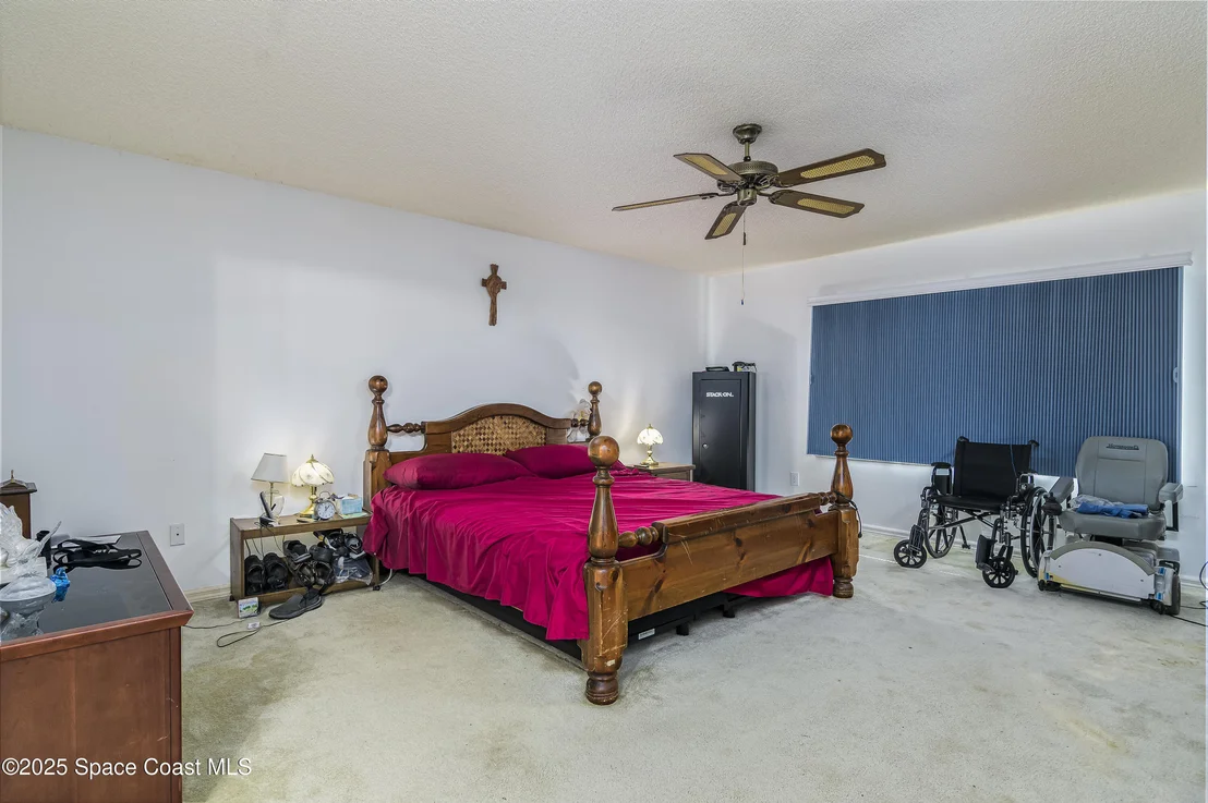 Photo of 413 Abello Road SE