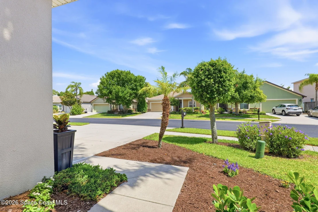 Photo of 3079 Constellation Drive
