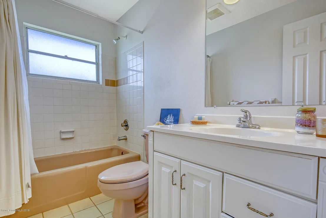 Photo of 402 Surf Road