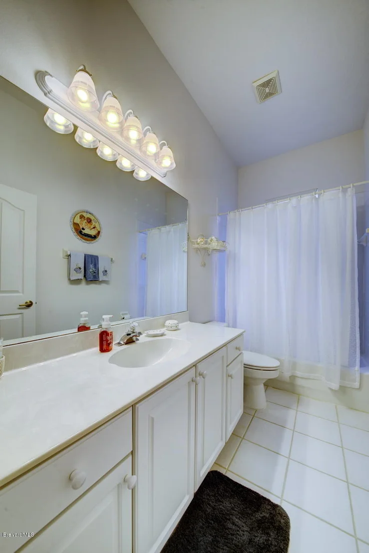 Photo of 5778 Newbury Circle