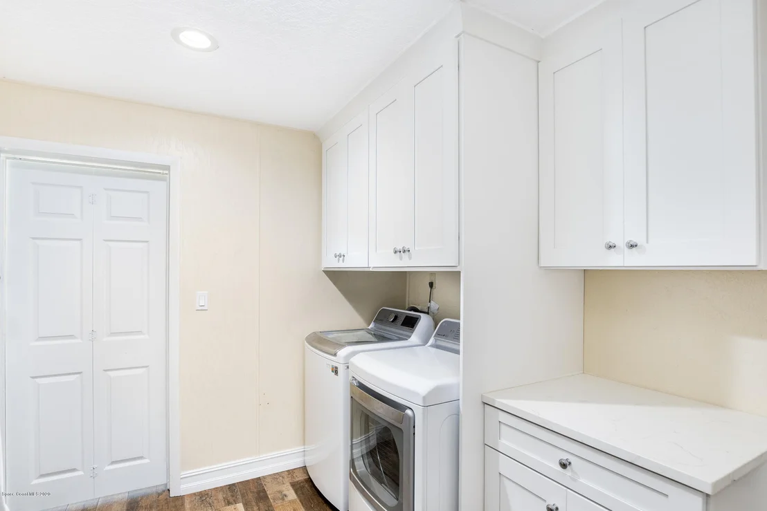 Photo of 2885 Turtle Mound Road