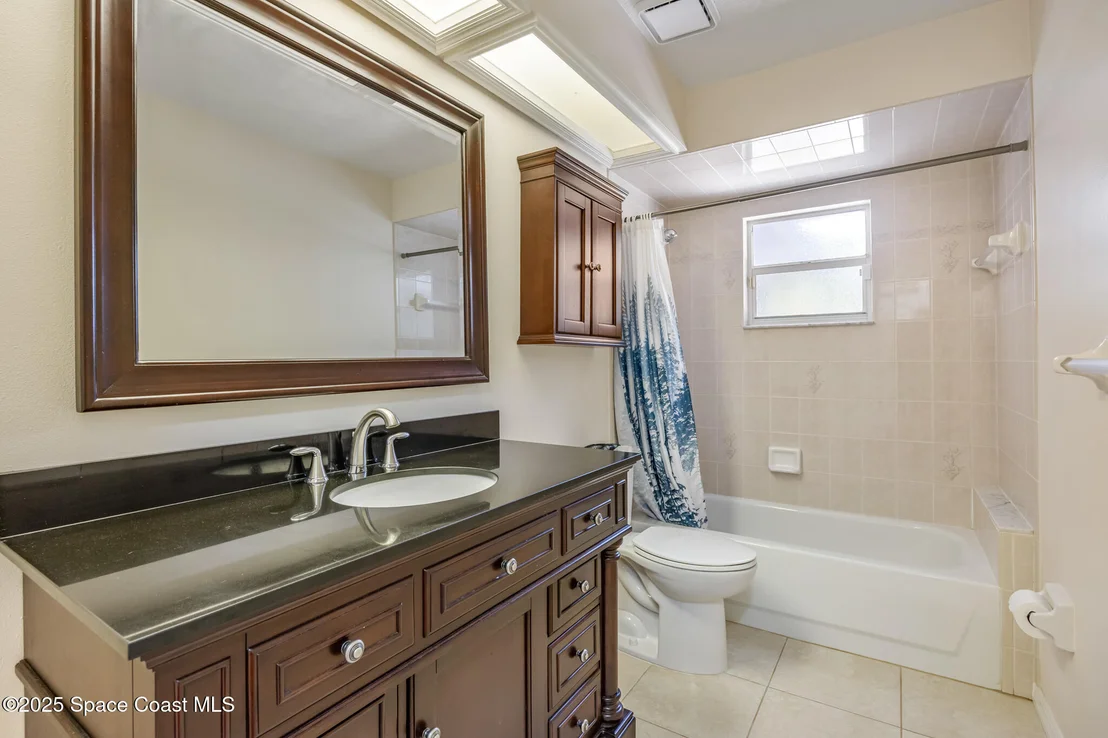 Photo of 2500 Fairfield Drive