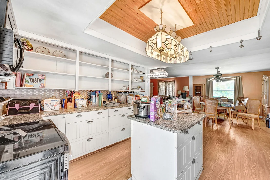 Photo of 113 Hibiscus Street