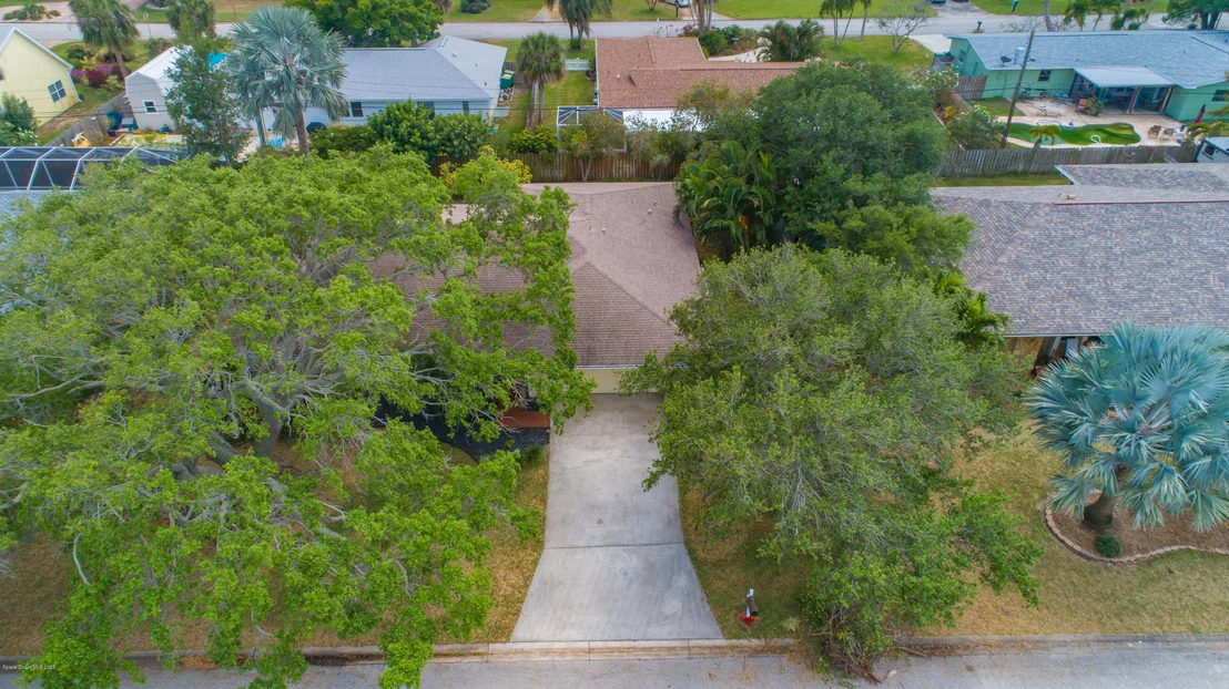 Photo of 421 Monaco Drive