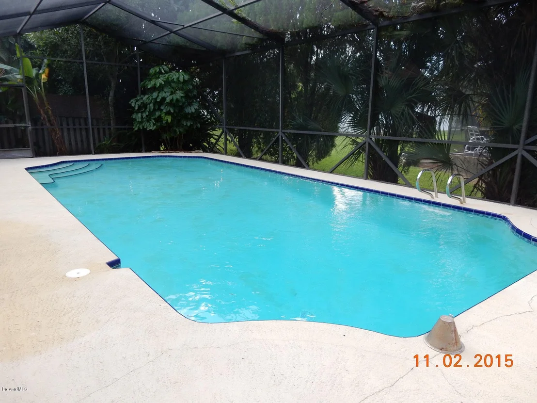 Photo of 1074 Citrus Avenue NE