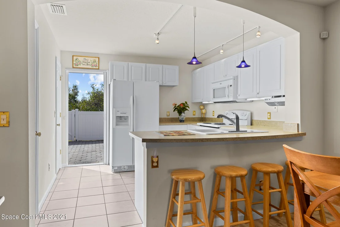 Photo of Unit 105 at 1160 Luminary Circle