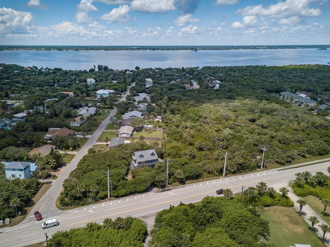 Photo of 120 Heron Drive