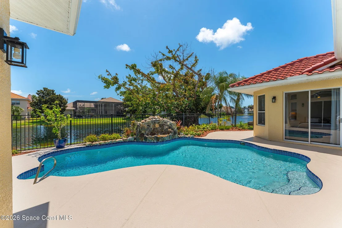 Photo of 329 Lanternback Island Drive