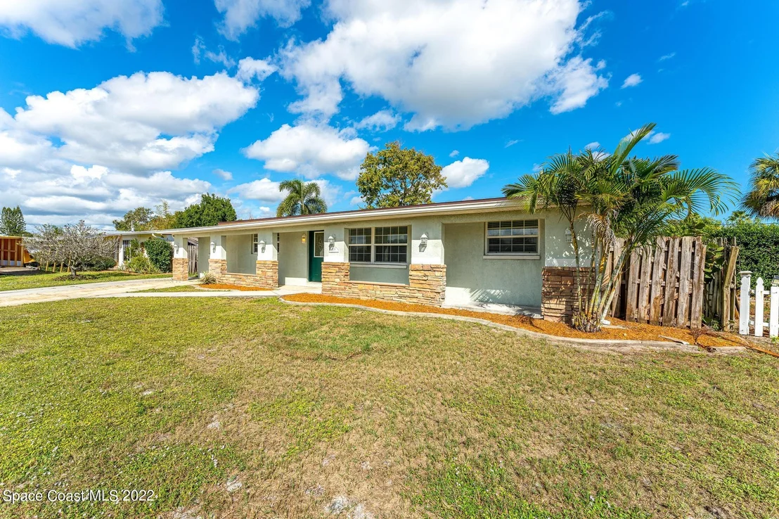 Photo of 2558 Sadler Lane