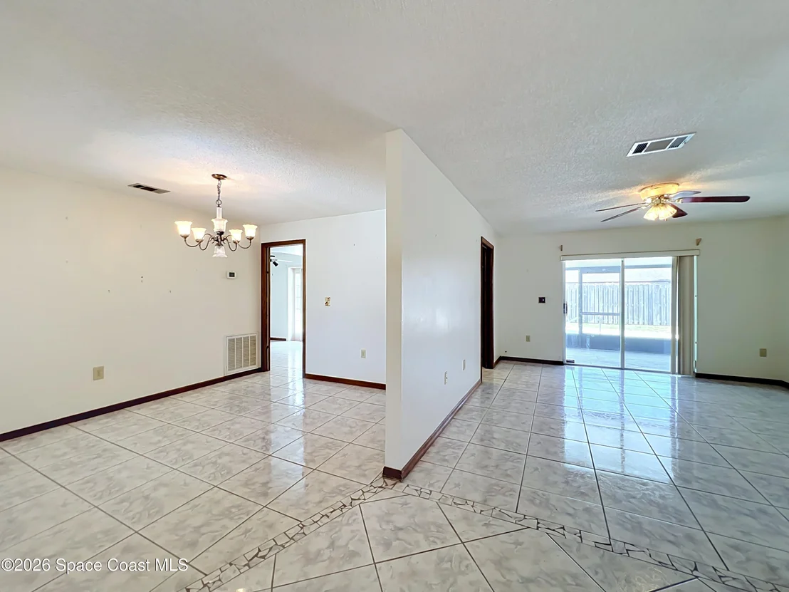 Photo of 2983 W Ontario Circle W