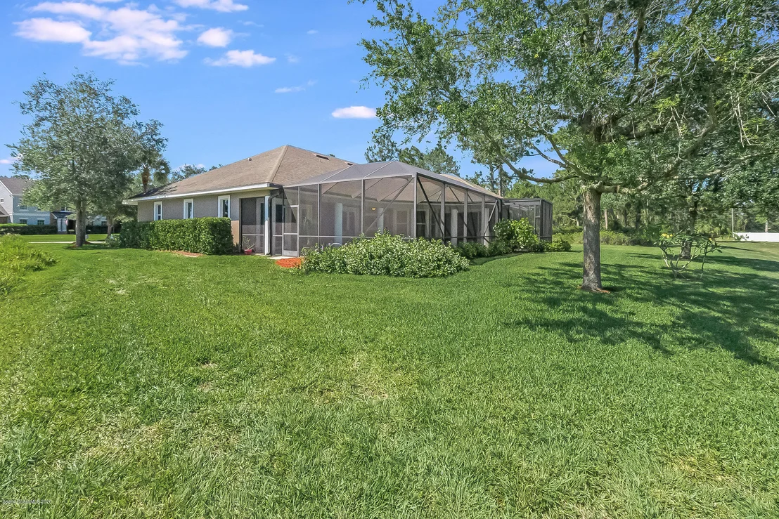 Photo of 2167 Windbrook Drive SE