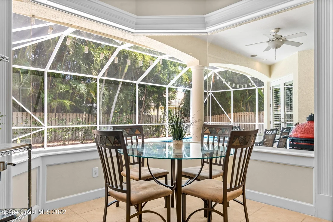 Photo of 356 Southampton Drive