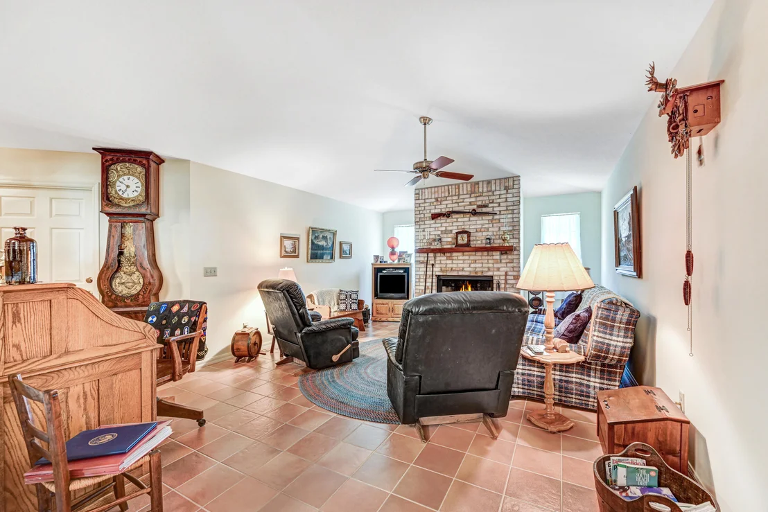 Photo of 1845 Whispering Oaks Circle