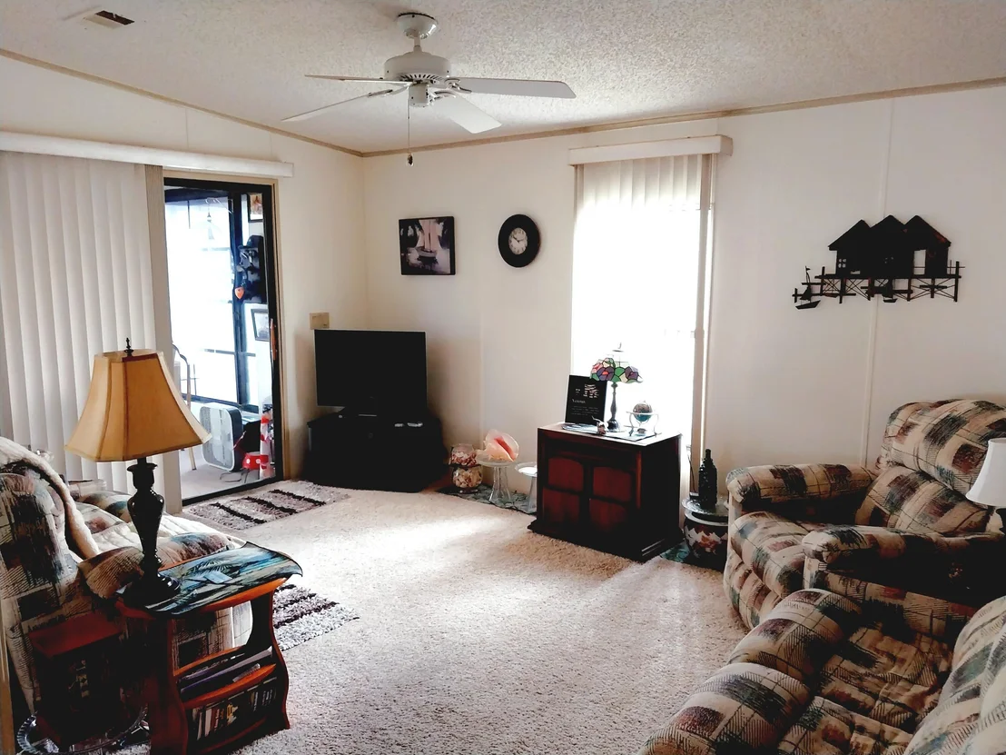 Photo of 7672 Chasta Road