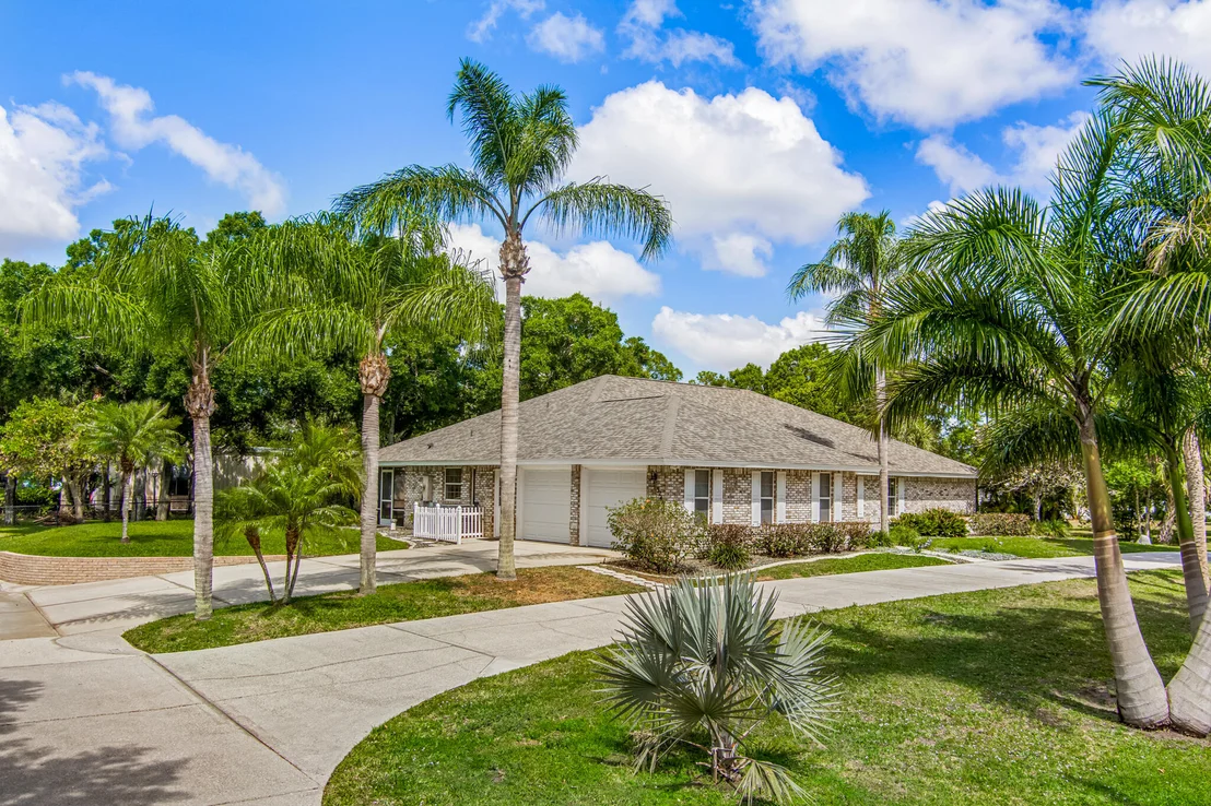 Photo of 3240 Weber Road