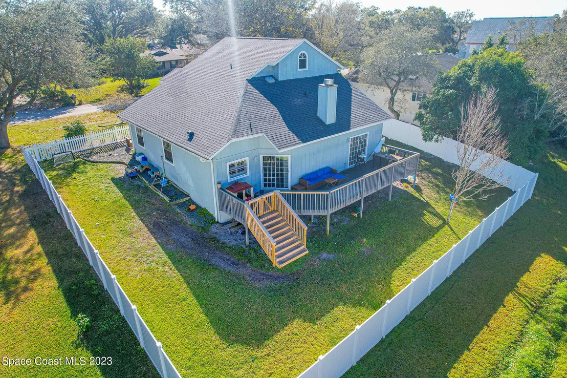 Photo of 1010 Citrus Avenue NE