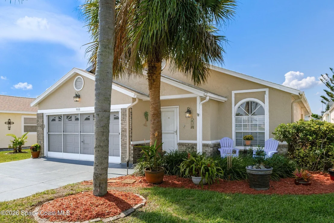 Photo of 910 Cross Lake Drive