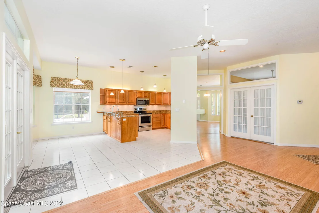 Photo of 3396 Lionel Road