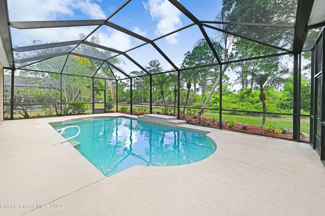 Photo of 2801 Englewood Drive