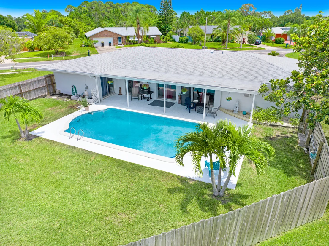 Photo of 798 Montclair Road NE