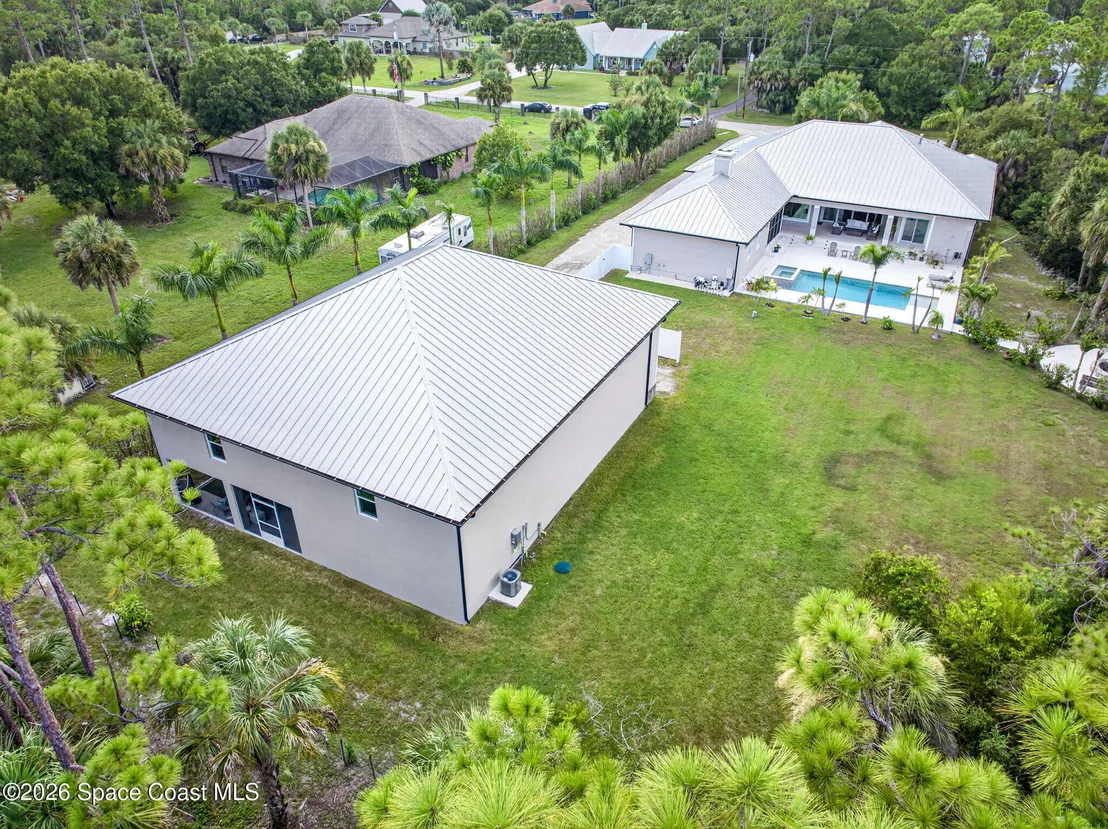 Photo of 3865 Reynolds Road