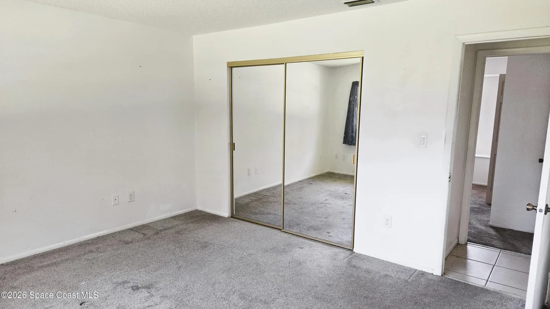 Photo of 940 Bacon Circle NE