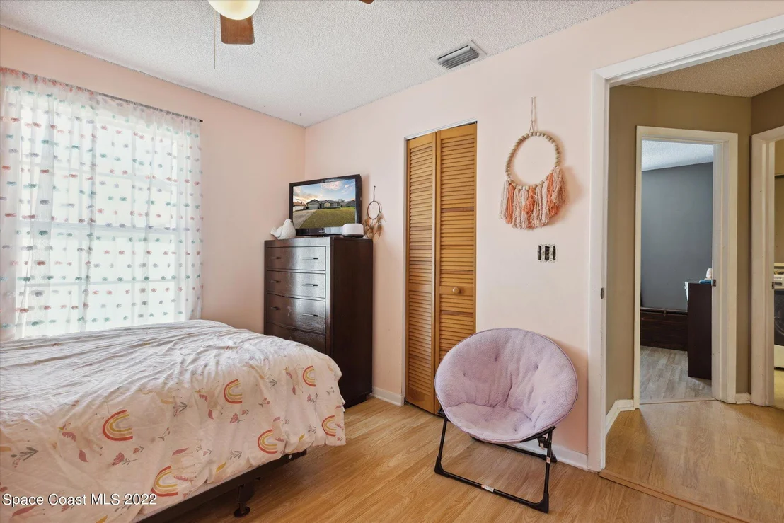 Photo of 6175 Wilderness Avenue