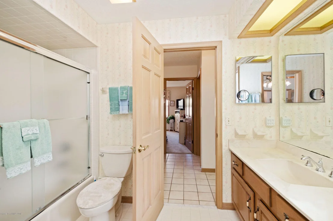 Photo of 561 Crystal Lake Drive
