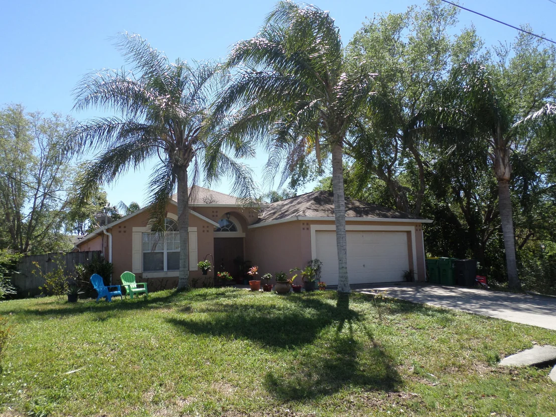 Photo of 6155 Adina Road