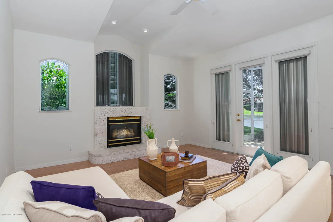 Photo of 923 Wildwood Drive
