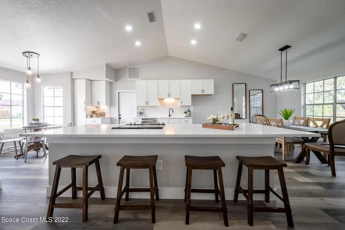 Photo of 5075 Jumper Street