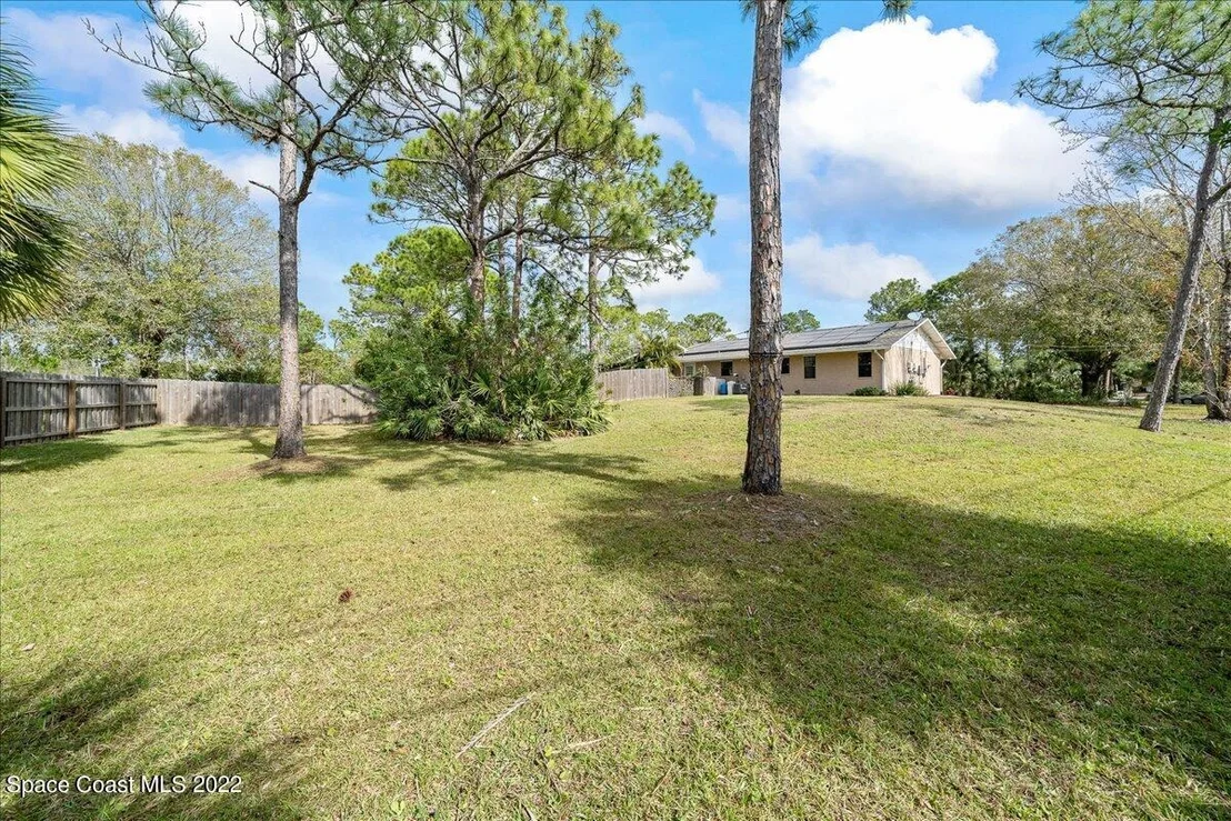 Photo of 3450 Weber Road