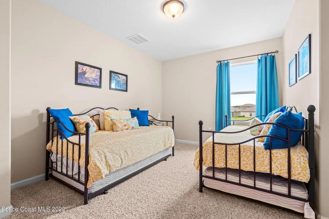 Photo of 4179 Alligator Flag Circle